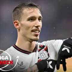 Alejandro Grimaldo, Spieler von Bayer Leverkusen, im Taktik-Check der Bundesliga.