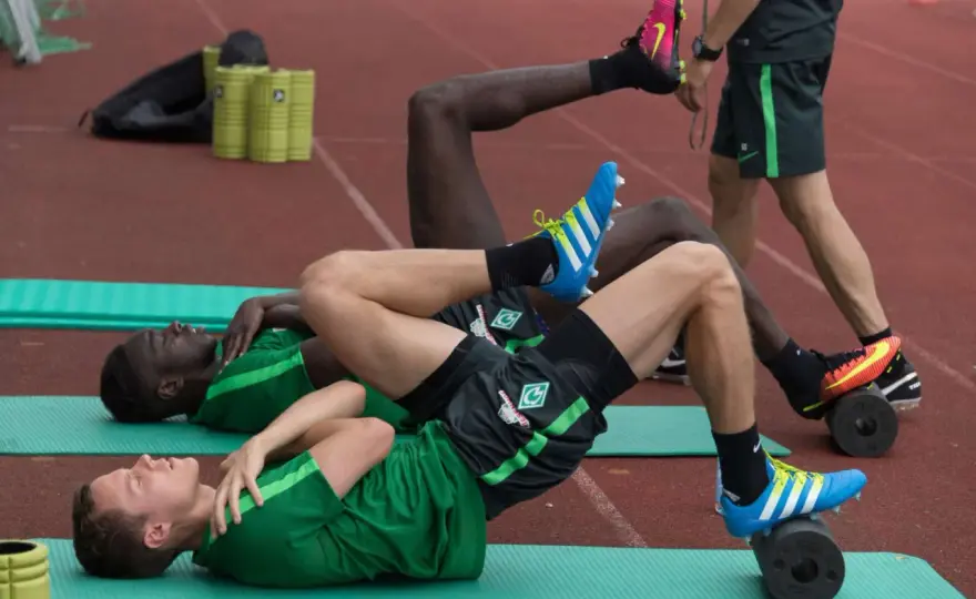 Propriozeptives Training Sprunggelenk Fußball - Stabil & Sicher