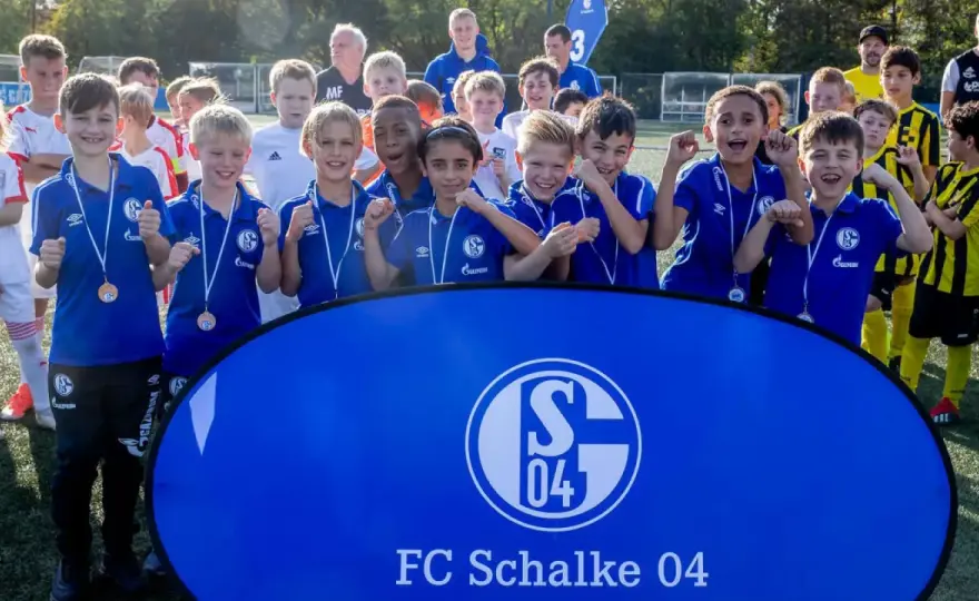 Schalke U10 - So fördert die Knappenschmiede junge Talente