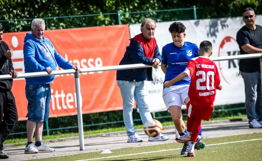 Jugendfußball-Eltern - So unterstützen Sie Ihr Kind richtig!